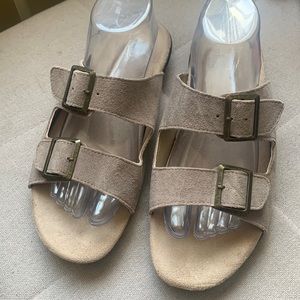 J-41 Adventure On Women's Tan Leather Summer Slip On Sandals Size 10M